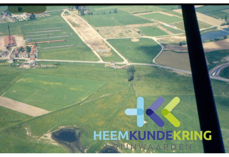 Luchtfoto Rode Dorp Steenfabriek Erdwal Coll. G.B. Janssen (586)